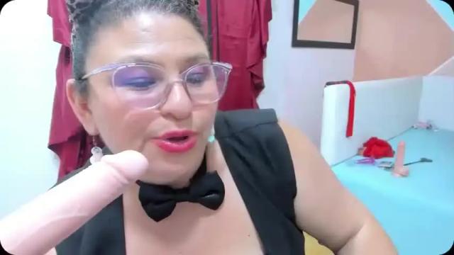 Image 12 of sashagreys1 Stream on Chaturbate on 13 months ago