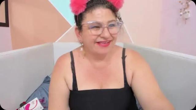 Image 7 of sashagreys1 Stream on Chaturbate on 13 months ago