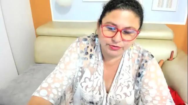 Image 12 of sashagreys1 Stream on Chaturbate on 15 days ago