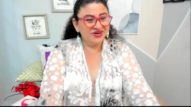 Image 3 of sashagreys1 Stream on Chaturbate on 13 days ago