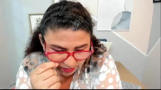 Image 8 of sashagreys1 Stream on Chaturbate on 13 days ago