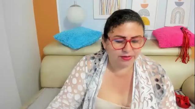 Image 2 of sashagreys1 Stream on Chaturbate on 11 days ago
