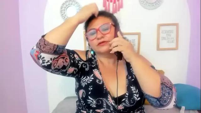 Image 10 of sashagreys1 Stream on Chaturbate on 15 hours ago