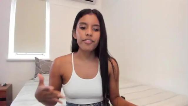 Image 11 of sashajones5 Stream on Chaturbate on 16 months ago