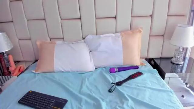 Image 12 of sashamature_ Stream on Chaturbate on 17 months ago