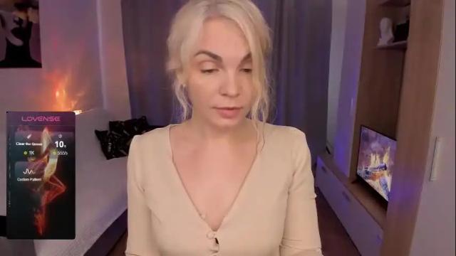 Image 2 of sashami11er Stream on Chaturbate on 8 months ago