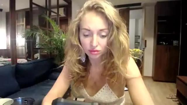 Image 10 of sashasweetsasha Stream on Chaturbate on 15 months ago