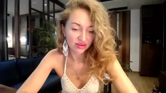 Image 11 of sashasweetsasha Stream on Chaturbate on 15 months ago