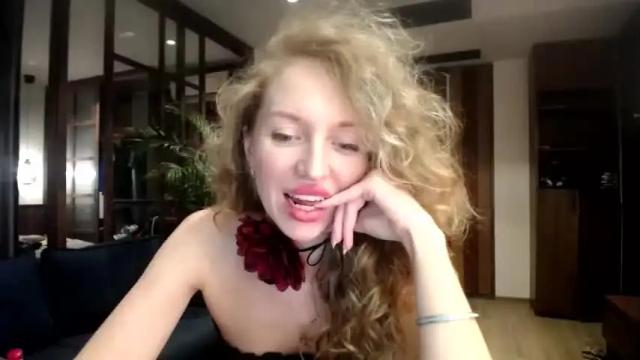 Image 10 of sashasweetsasha Stream on Chaturbate on 14 months ago