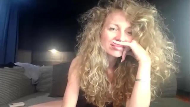 Image 10 of sashasweetsasha Stream on Chaturbate on 1 month ago