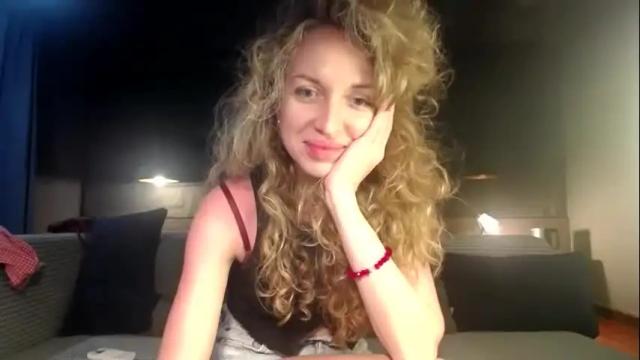 Image 3 of sashasweetsasha Stream on Chaturbate on 25 days ago