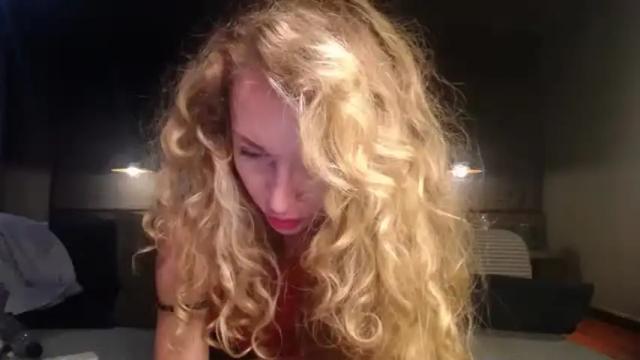 Image 11 of sashasweetsasha Stream on Chaturbate on 9 days ago