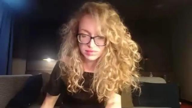 Image 6 of sashasweetsasha Stream on Chaturbate on 10 days ago