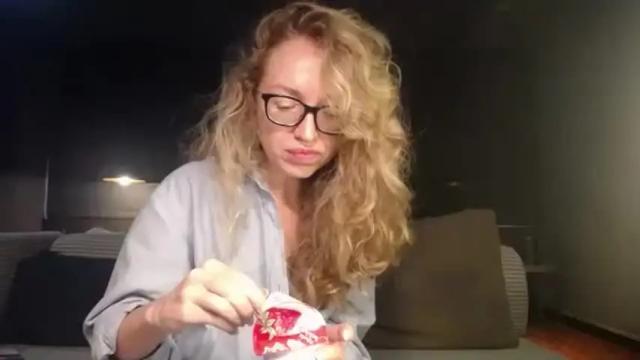 Image 12 of sashasweetsasha Stream on Chaturbate on 3 months ago