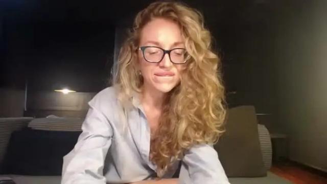 Image 8 of sashasweetsasha Stream on Chaturbate on 3 months ago
