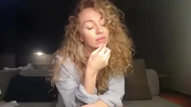 Image 11 of sashasweetsasha Stream on Chaturbate on 3 months ago