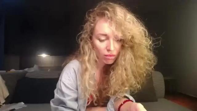 Image 3 of sashasweetsasha Stream on Chaturbate on 3 months ago