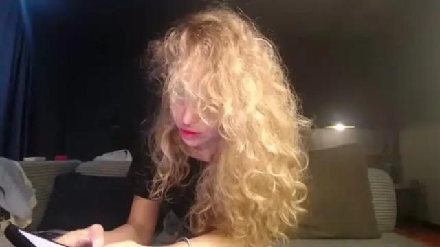 Image 12 of sashasweetsasha Stream on Chaturbate on 3 months ago