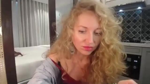 Image 4 of sashasweetsasha Stream on Chaturbate on 2 months ago