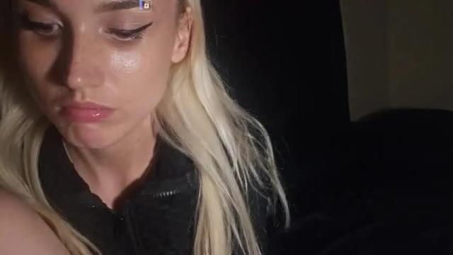 Image 8 of sashaxsin Stream on Chaturbate on 20 months ago