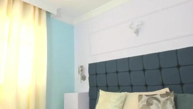 Image 3 of sashirani Stream on Chaturbate on 17 months ago