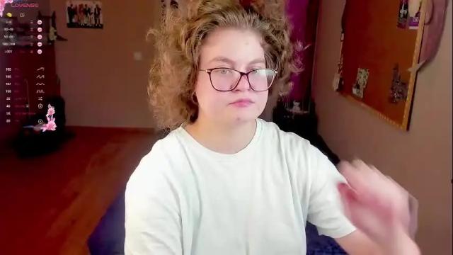 Image 3 of sashy_way Stream on Chaturbate on 1 month ago