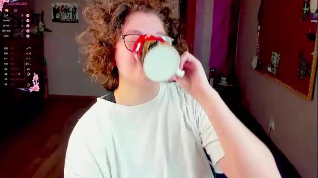 Image 12 of sashy_way Stream on Chaturbate on 28 days ago