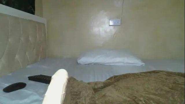 Thumbnail 3, sassie_bee's Stream at Chaturbate, 1 month ago