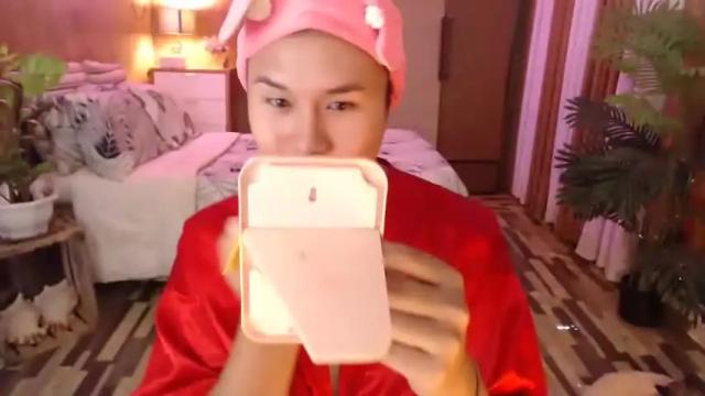 Image 2 of sassy_sampaguita Stream on Chaturbate on 14 months ago