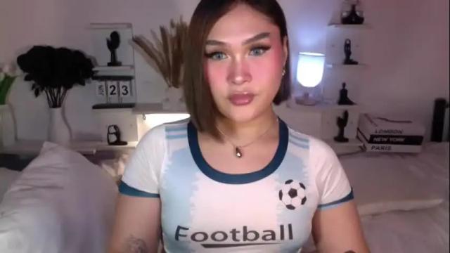 Image 11 of sassy_sarah19 Stream on Chaturbate on 1 month ago