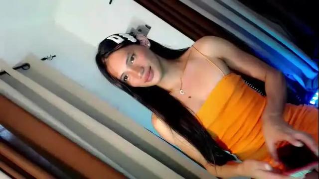 Image 4 of sassy_tiffanie Stream on Chaturbate on 1 month ago