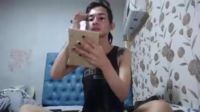 Image 2 of sassybaby1998 Stream on Chaturbate on 3 months ago