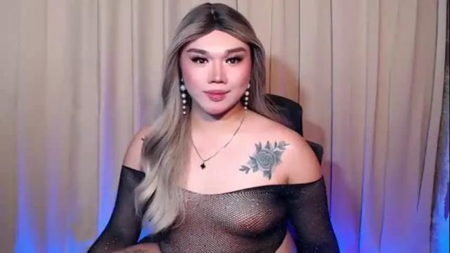 Image 3 of sassyffyra69 Stream on Chaturbate on 1 month ago
