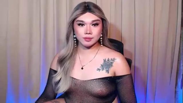 Image 4 of sassyffyra69 Stream on Chaturbate on 1 month ago