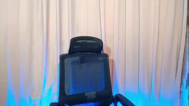 Image 11 of sassyffyra69 Stream on Chaturbate on 1 month ago