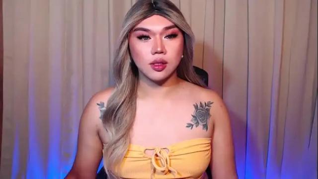 Image 3 of sassyffyra69 Stream on Chaturbate on 2 months ago