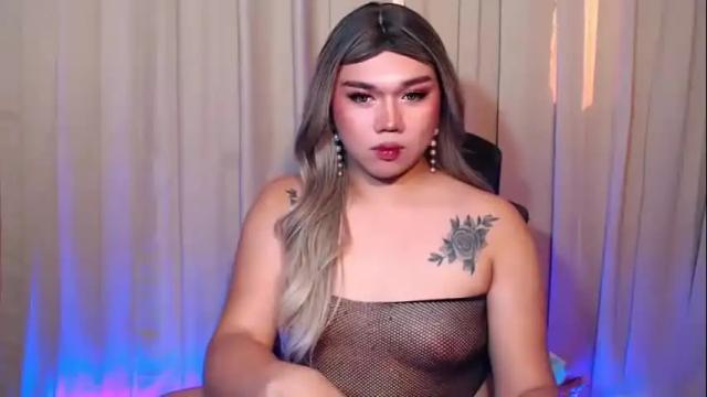 Image 3 of sassyffyra69 Stream on Chaturbate on 2 months ago