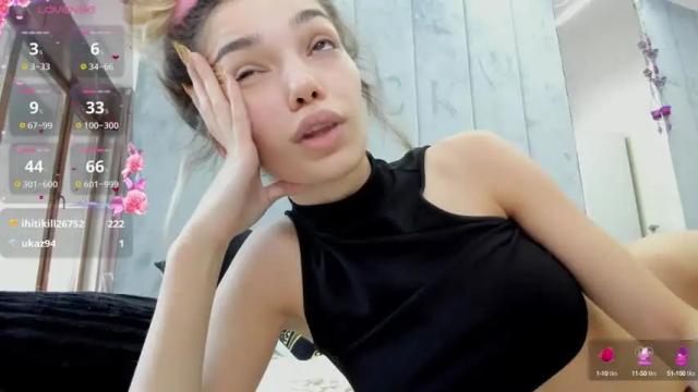 Image 11 of sassyt33n Stream on Chaturbate on 1 month ago