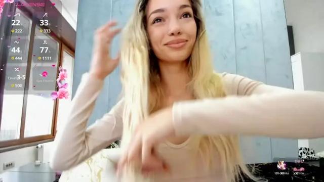 Image 3 of sassyt33n Stream on Chaturbate on 14 days ago