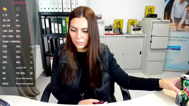 Image 2 of sassytiff Stream on Chaturbate on 28 days ago
