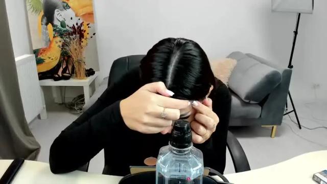 Image 7 of sassytiff Stream on Chaturbate on 1 month ago