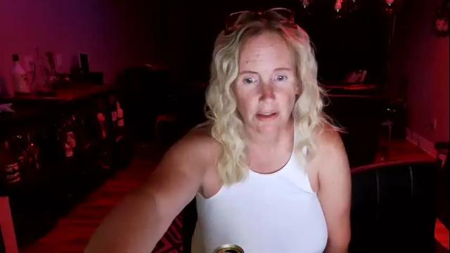 Image 12 of sassyunion Stream on Chaturbate on 6 months ago