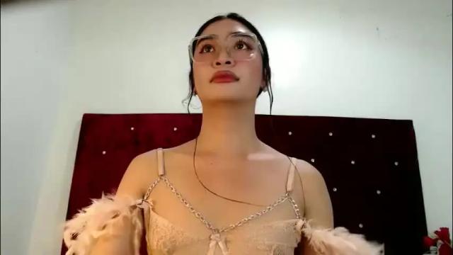 Image 11 of satiable_sashax Stream on Chaturbate on 3 months ago