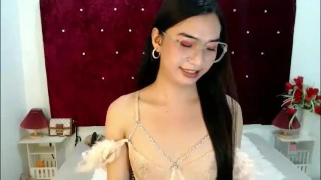 Image 3 of satiable_sashax Stream on Chaturbate on 3 months ago