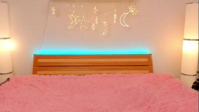 Image 12 of satimilf_ Stream on Chaturbate on 17 days ago