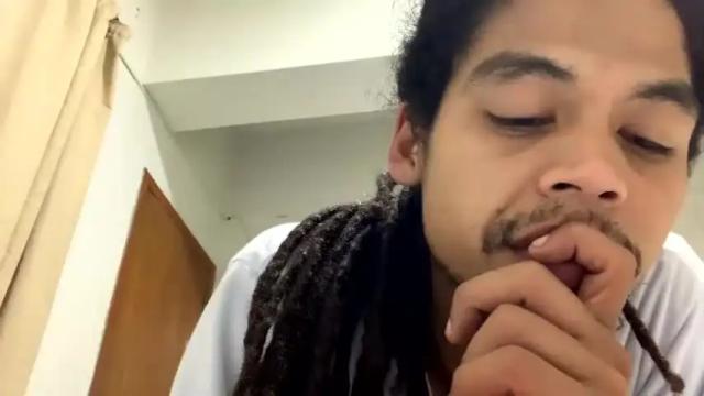Image 4 of sativaeindica Stream on Chaturbate on 19 months ago