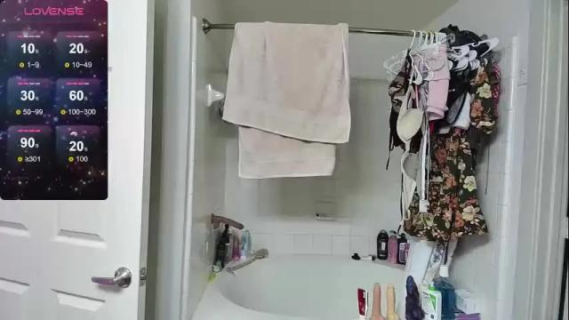 Image 12 of saturnine_princess Stream on Chaturbate on 2 months ago