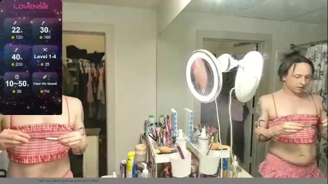 Image 3 of saturnine_princess Stream on Chaturbate on 1 month ago