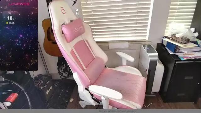 Image 4 of saturnine_princess Stream on Chaturbate on 1 month ago