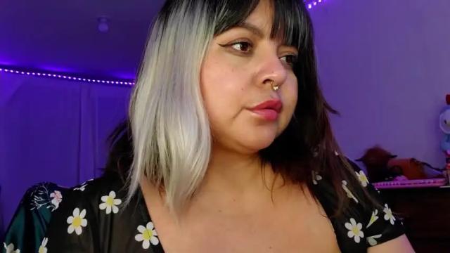 Image 4 of satyn_doll Stream on Chaturbate on 13 months ago
